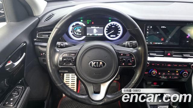Kia Niro Noblesse 2020 — фото 15
