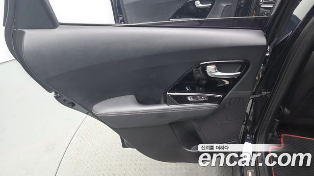 Kia Niro Noblesse 2020 — фото 25