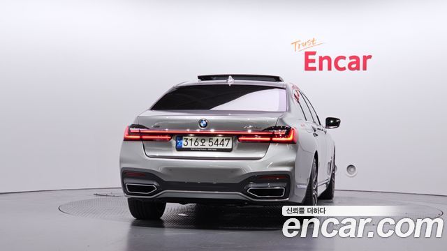 BMW 7 Series (G11) 740Li xDrive M Sport Package 2021 — фото 4