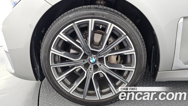 BMW 7 Series (G11) 740Li xDrive M Sport Package 2021 — фото 5