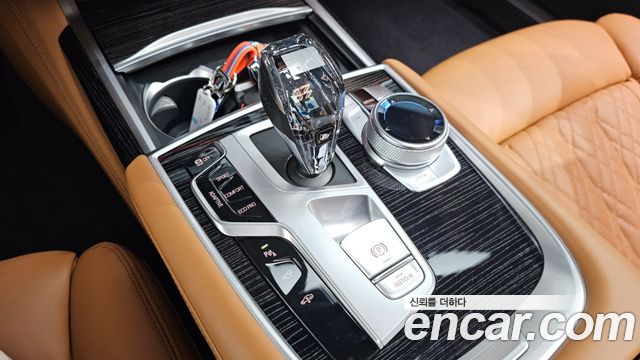 BMW 7 Series (G11) 740Li xDrive M Sport Package 2021 — фото 9