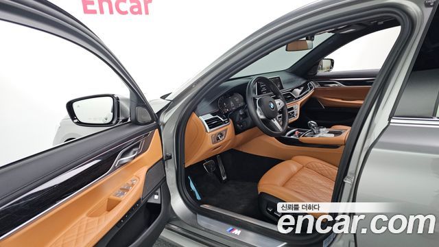 BMW 7 Series (G11) 740Li xDrive M Sport Package 2021 — фото 10