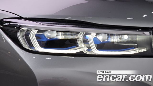 BMW 7 Series (G11) 740Li xDrive M Sport Package 2021 — фото 28