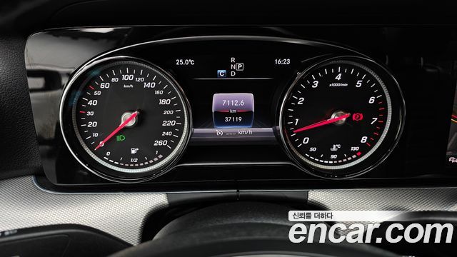 Mercedes-Benz E-Class (W213) E200 Avantgarde 2018 — фото 8