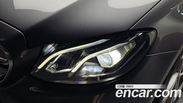Mercedes-Benz E-Class (W213) E200 Avantgarde 2018 — фото 22