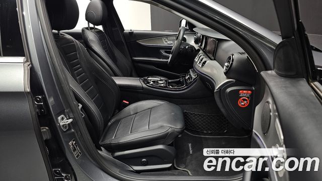 Mercedes-Benz E-Class (W213) E200 Avantgarde 2018 — фото 26