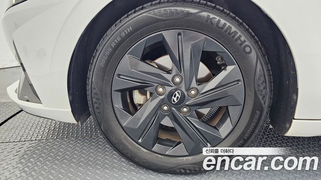 Hyundai Avante (CN7) 1.6 Inspiration 2021 — фото 5