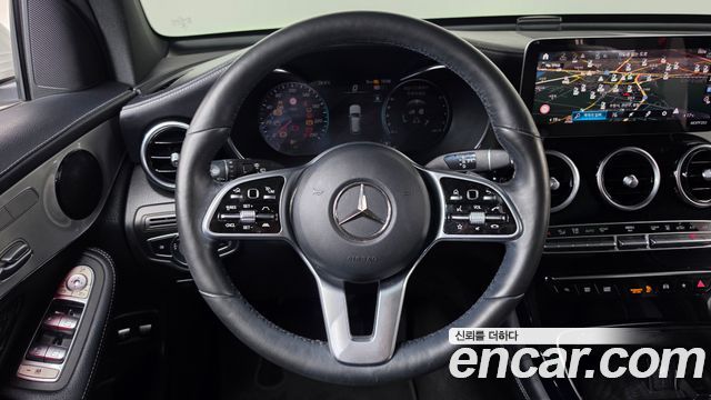 Mercedes-Benz GLC-Class (X253) GLC300e 4MATIC 2021 — фото 13