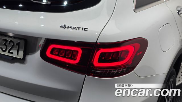 Mercedes-Benz GLC-Class (X253) GLC300e 4MATIC 2021 — фото 23