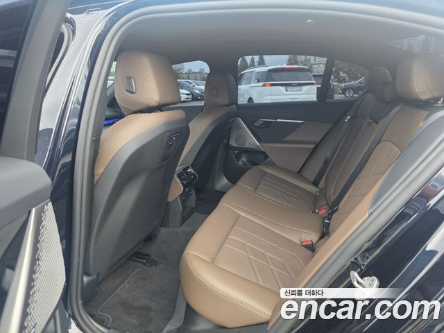 BMW 5 Series (G60) 520i M Sport 2026 — фото 5
