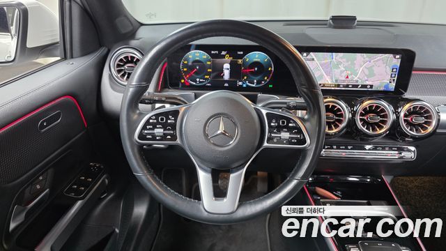 Mercedes-Benz GLB-Class (X247) GLB200 d 2022 — фото 14