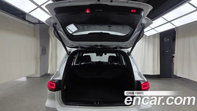 Mercedes-Benz GLB-Class (X247) GLB200 d 2022 — фото 17