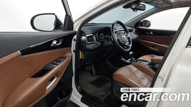 Kia Sorento Diesel 2.0 2WD Marster 2020 — фото 10