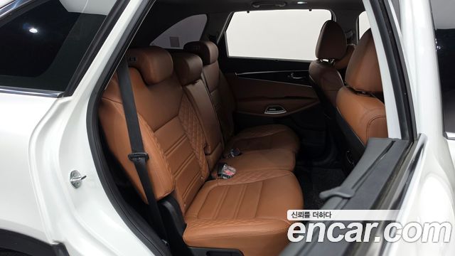 Kia Sorento Diesel 2.0 2WD Marster 2020 — фото 11