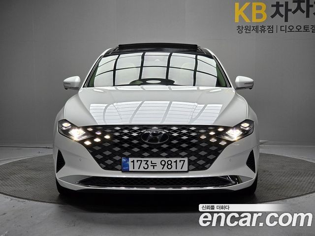 Hyundai Grandeur (IG) 2.5 Le Blanc 2023 — фото 3