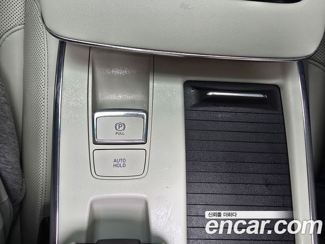 Hyundai Grandeur (IG) 2.5 Le Blanc 2023 — фото 19