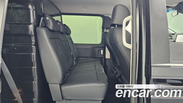 Hyundai Staria Cargo 5-Seater Modern 2023 — фото 12