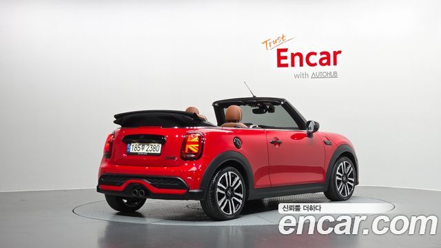 MINI Cooper S Convertible Classic Third Generation 2024 — фото 2