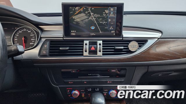 Audi A6 35 TDI Premium C7 2016 — фото 13
