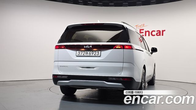 Kia Carnival (IV) Diesel 9-Seater Prestige 2023 — фото 4
