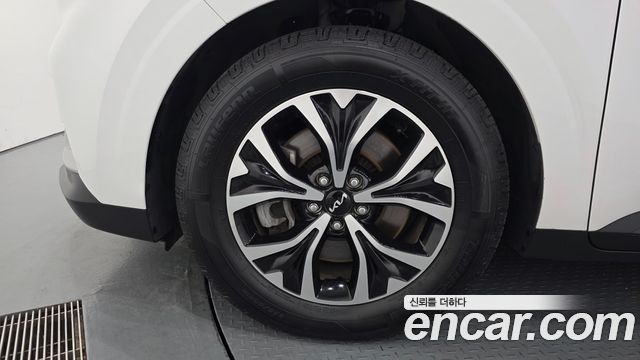 Kia Carnival (IV) Diesel 9-Seater Prestige 2023 — фото 5