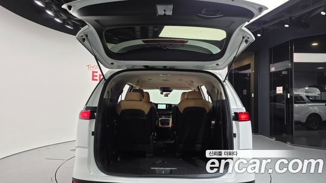 Kia Carnival (IV) Diesel 9-Seater Prestige 2023 — фото 20
