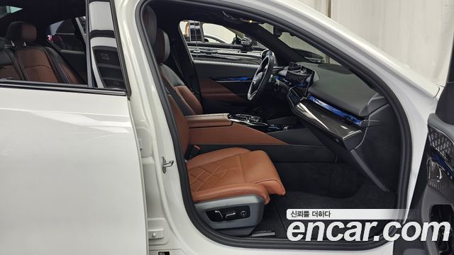 BMW 5 Series (G60) 530e xDrive M Sport Pro 2025 — фото 11