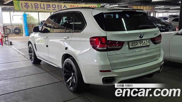 BMW X5 (F15) xDrive 40d Black&White Edition 2015 — фото 2