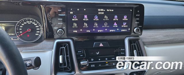 Kia Sorento (IV) HEV 1.6 2WD Prestige 2023 — фото 23
