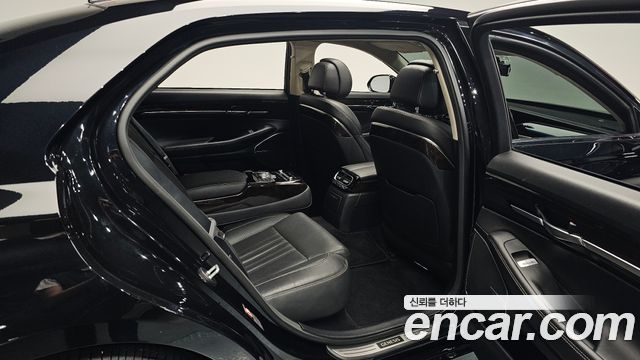 Genesis G90 3.8 AWD Luxury 2019 — фото 12