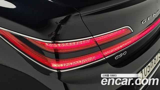 Genesis G90 3.8 AWD Luxury 2019 — фото 23