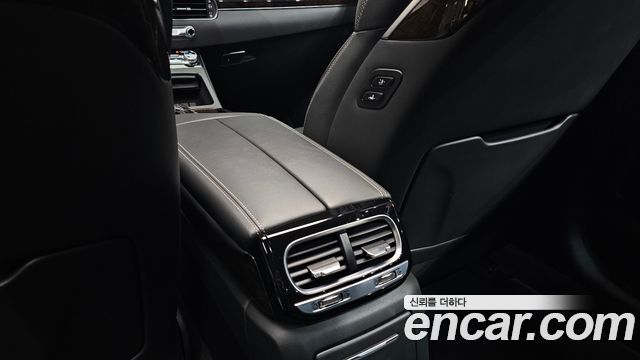 Genesis G90 3.8 AWD Luxury 2019 — фото 34