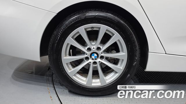 BMW 3 Series GT (F34) GT 320d xDrive 2020 — фото 21