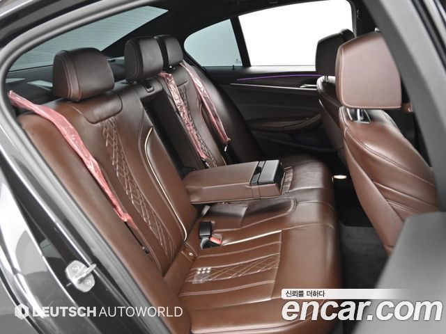 BMW 5 Series (G30) 520i M Sport 2020 — фото 16