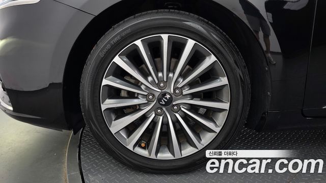 Kia K7 2.4 GDI Noblesse 2019 — фото 5