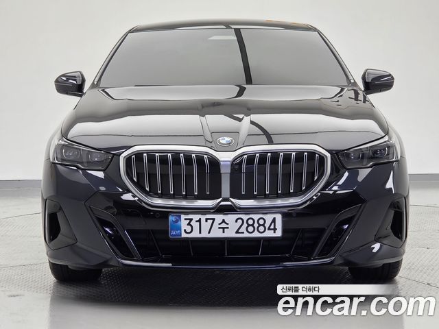 BMW 5 Series (G60) 520i M Sport 2026 — фото 3