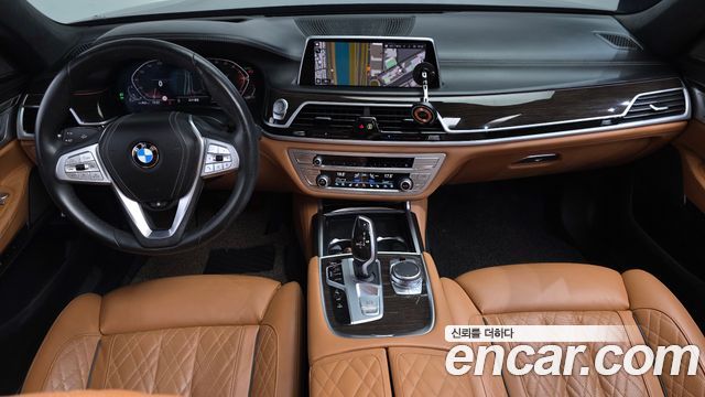 BMW 7 Series (G11) 730d xDrive Design Pure Excellence 2021 — фото 7