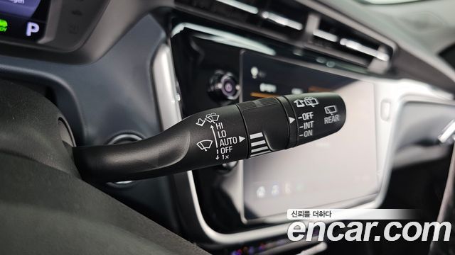 Chevrolet Bolt EUV Premier 2023 — фото 29