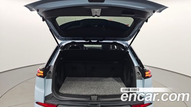 Chevrolet Bolt EUV Premier 2023 — фото 36