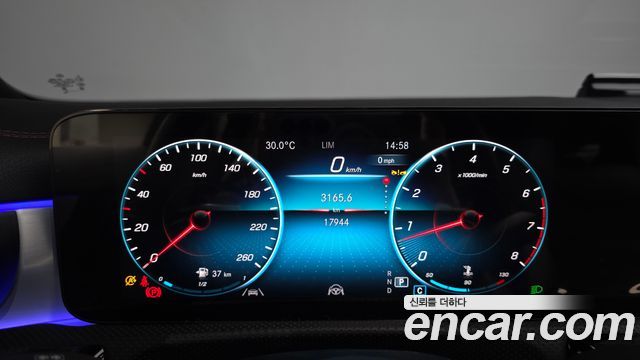 Mercedes-Benz CLA-Class (C118) CLA250 4MATIC 2023 — фото 8
