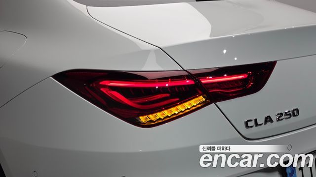 Mercedes-Benz CLA-Class (C118) CLA250 4MATIC 2023 — фото 29