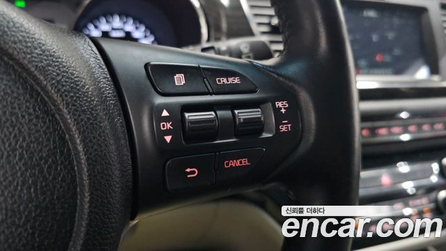 Kia Carnival 9-Seater Prstige 2019 — фото 35