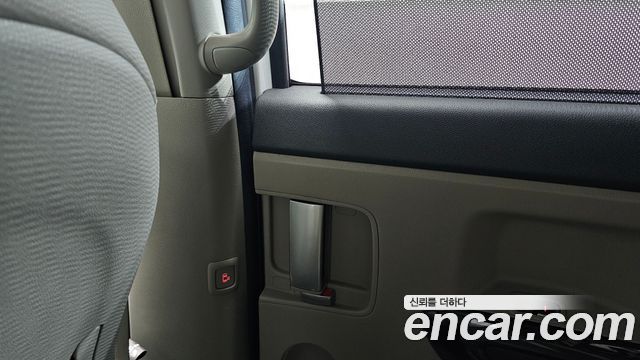 Kia Carnival 9-Seater Prstige 2019 — фото 41