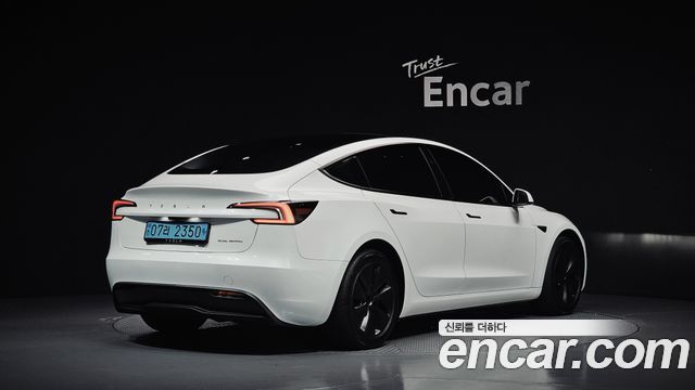 Tesla Model 3 Long Range AWD 2024 — фото 2