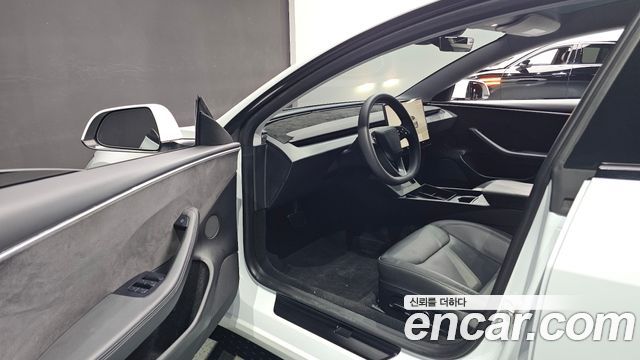 Tesla Model 3 Long Range AWD 2024 — фото 10