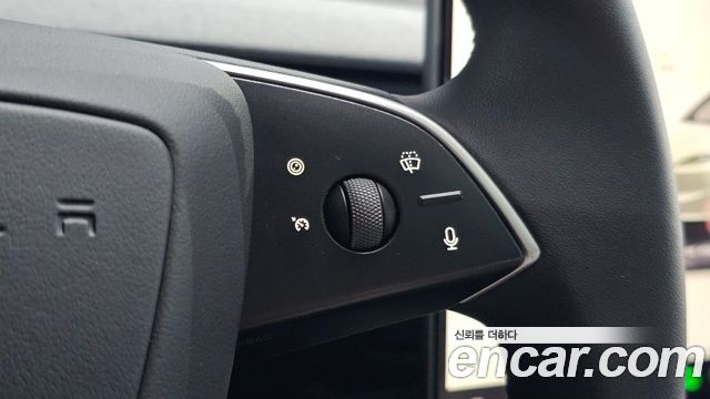 Tesla Model 3 Long Range AWD 2024 — фото 17
