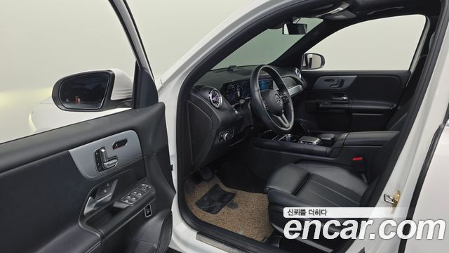 Mercedes-Benz GLB-Class (X247) GLB200 d 2021 — фото 10