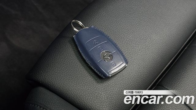 Mercedes-Benz GLB-Class (X247) GLB200 d 2021 — фото 17