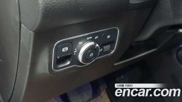 Mercedes-Benz GLB-Class (X247) GLB200 d 2021 — фото 29