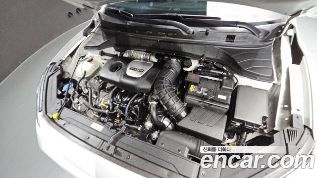 Hyundai Kona 1.6 Turbo 2WD Modern Choice 2020 — фото 6